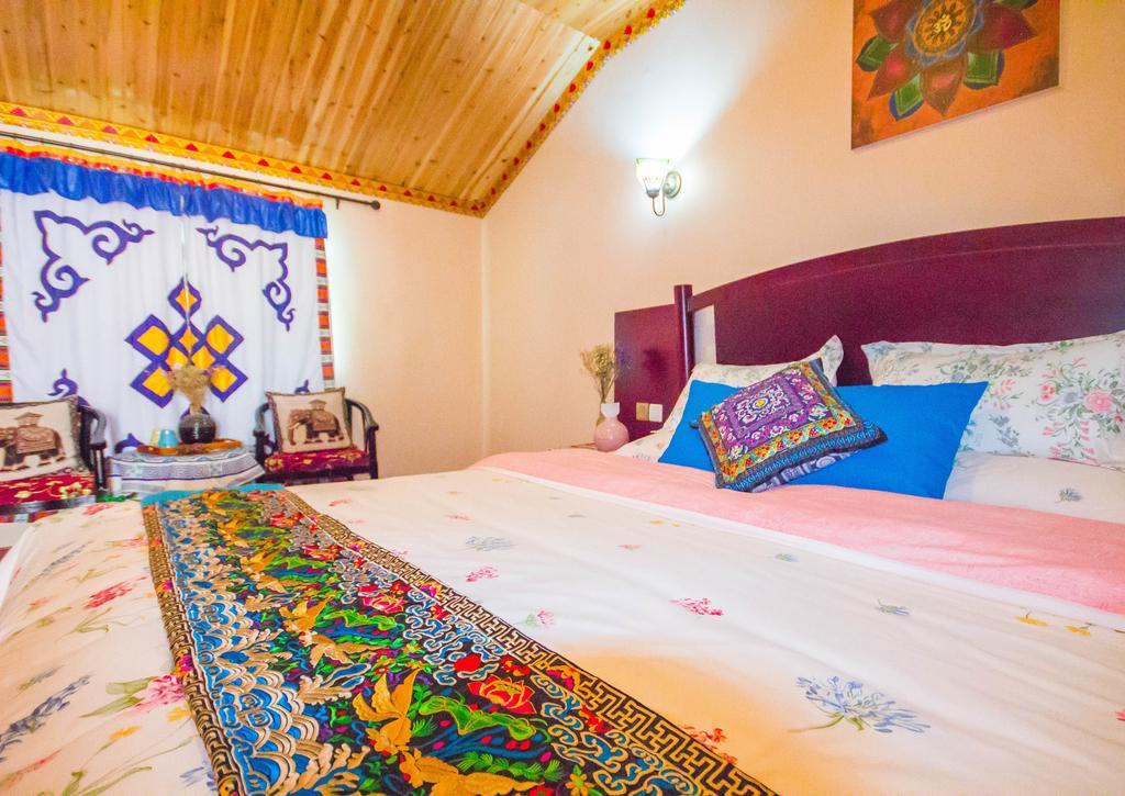 Wo Home Hostel Цзючжайгоу Экстерьер фото